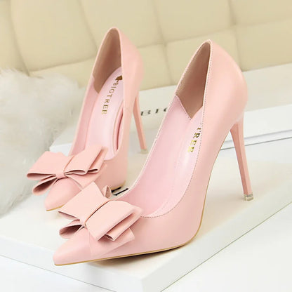 Classy Bow Heels